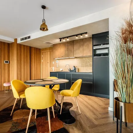 Apartment Skyview - Niepowtarzalny Widok I Basen Lublin